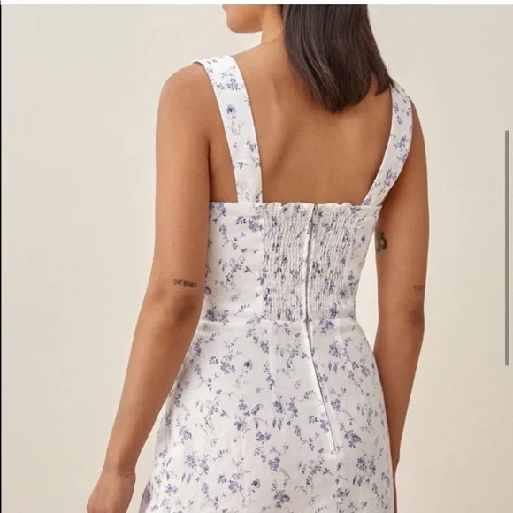 Reformation Elettra Linen Dress - Picture 3 of 8